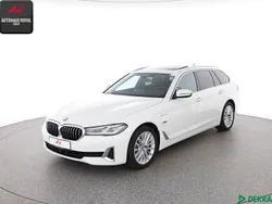 Weiß Gebraucht 2022 BMW 530e Sport Line Limousine | 31.880 € (Guter Preis)