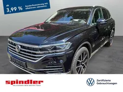 Deep black perleffekt Gebraucht 2021 VW Touareg Elegance SUV | 44.980 € (Fairer Preis)