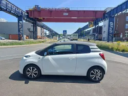 Weiß Gebraucht 2015 Citroën C1 Shine Edition Kleinwagen | 8.790 € (Fairer Preis)