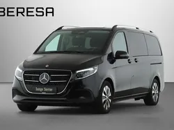 Obsidianschwarz Gebraucht 2024 Mercedes V250 Style Van / Kleinbus | 65.225 € (Teuer)