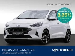 Weiß Gebraucht 2022 Hyundai i10 Edition 30+ Kleinwagen | 13.550 € (Fairer Preis)