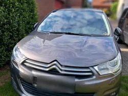 Grau Gebraucht 2015 Citroën C4 Limousine | 10.000 € (Teuer)