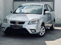 Silber Gebraucht 2010 Kia Rio 2 Limousine | 5.999 € (Teuer)