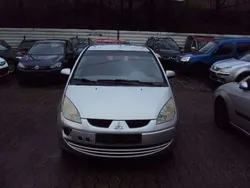 Haagsilber (m) Gebraucht 2005 Mitsubishi Colt Invite Kleinwagen | 590 € (Guter Preis)