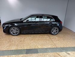 Lack kosmosschwarz (metallic) Gebraucht 2024 Mercedes A220 AMG Limousine | 35.460 € (Fairer Preis)