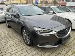 Grau Gebraucht 2019 Mazda 6 Kombi | 21.500 € (Guter Preis)