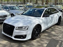 Weiß Gebraucht 2016 Audi A8L S-Line Limousine | 16.999 €