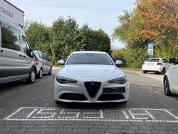 Colore esterno (bianco alfa, u Gebraucht 2017 Alfa Romeo Giulia Super Limousine | 12.290 € (Guter Preis)