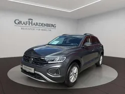 Grau Gebraucht 2024 VW T-Roc Life SUV | 22.666 € (Guter Preis)