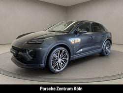 Grau Gebraucht 2025 Porsche Macan SUV | 102.700 € (Guter Preis)
