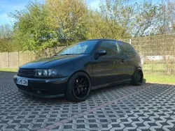 Schwarz Gebraucht 1999 VW Polo Conceptline Kleinwagen | 4.499 € (Etwas zu teuer)