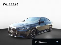 Black sapphire Gebraucht 2024 BMW 430 M Sport Coupé | 47.990 € (Fairer Preis)