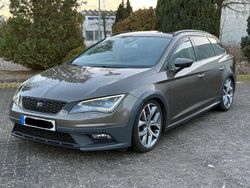 Braun Gebraucht 2016 Seat Leon X-Perience 4Drive Kombi | 8.200 € (Fairer Preis)