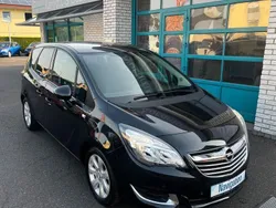 Schwarz Gebraucht 2015 Opel Meriva Innovation Van / Kleinbus | 8.450 € (Etwas zu teuer)