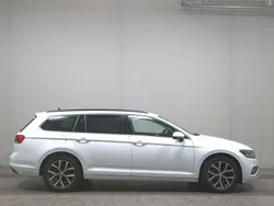Weiss Gebraucht 2020 VW Passat Business Limousine | 19.980 € (Guter Preis)