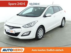 Weiß Gebraucht 2016 Hyundai i30 Passion Kombi | 10.540 € (Fairer Preis)