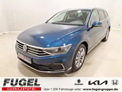 Aquamarinblau metallic Gebraucht 2020 VW Passat GTE Kombi | 21.499 € (Guter Preis)