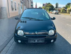 Schwarz Gebraucht 2004 Renault Twingo Dynamique Kleinwagen | 1.599 € (Fairer Preis)