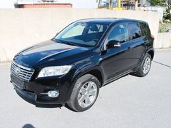 Schwarz Gebraucht 2011 Toyota RAV4 Executive SUV | 12.250 € (Etwas zu teuer)