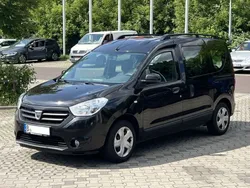 Schwarz Gebraucht 2016 Dacia Dokker Van | 5.900 € (Guter Preis)