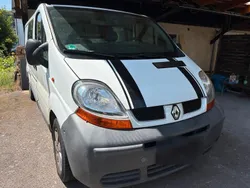 Weiß Gebraucht 2006 Renault Trafic Van | 2.700 €