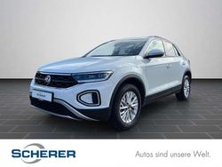 Weiß (pure white) Gebraucht 2024 VW T-Roc Life SUV | 21.530 € (Superpreis)