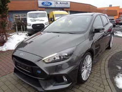 Magneticgrau metallic Gebraucht 2018 Ford Focus RS Limousine | 35.688 €