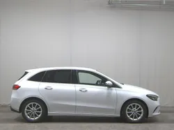 Weiss Gebraucht 2020 Mercedes B180 Progressive Van / Kleinbus | 17.380 € (Guter Preis)