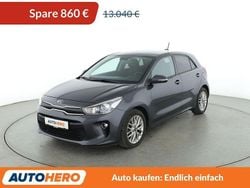 Grau Gebraucht 2018 Kia Rio DREAM-TEAM Edition Limousine | 12.180 € (Fairer Preis)