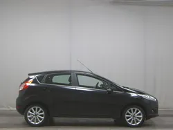 Schwarz Gebraucht 2017 Ford Fiesta Titanium Kleinwagen | 5.690 € (Superpreis)