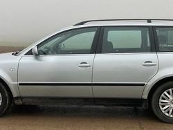 Silber Gebraucht 2001 VW Passat Comfortline Kombi | 1.990 € (Fairer Preis)