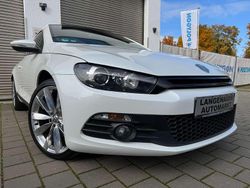 Weiß Gebraucht 2010 VW Scirocco Edition Coupé | 19.900 €
