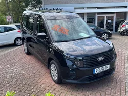 Obsidianschwarz metallic Gebraucht 2024 Ford Tourneo Courier Trend Van / Kleinbus | 26.950 € (Fairer Preis)