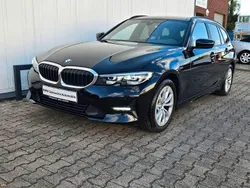 Schwarz Gebraucht 2022 BMW 320 Sport Line Limousine | 22.998 € (Superpreis)