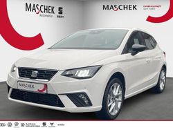 Weiß Neu 2025 Seat Ibiza FR Limousine | 21.950 € (Superpreis)