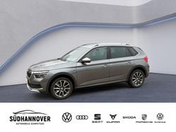 Grau Gebraucht 2022 Skoda Kamiq ScoutLine SUV | 17.990 € (Guter Preis)