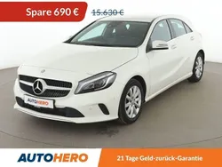 Weiß Gebraucht 2016 Mercedes A180 Style Limousine | 14.940 € (Guter Preis)
