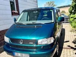 Grün Gebraucht 1999 VW T4 Van | 7.500 € (Fairer Preis)