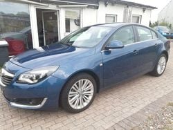 Blau Gebraucht 2015 Opel Insignia Edition Limousine | 8.999 € (Guter Preis)