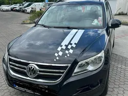 Schwarz Gebraucht 2009 VW Tiguan Sport SUV | 8.200 €