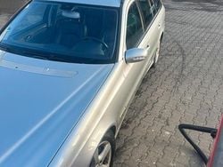 Grau Gebraucht 2004 Mercedes E320 Kombi | 1.600 € (Fairer Preis)