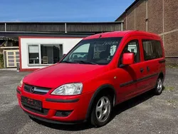 Rot Gebraucht 2010 Opel Combo Edition Van / Kleinbus | 1.450 € (Guter Preis)