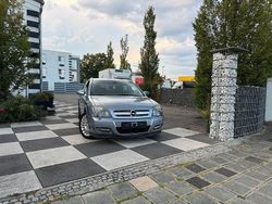 Grau Gebraucht 2005 Opel Signum Elegance Kleinwagen | 1.989 € (Fairer Preis)