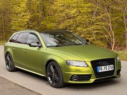 Grün Gebraucht 2009 Audi A4 S-Line Kombi | 6.500 €