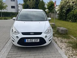 Weiß Gebraucht 2011 Ford S-MAX S Van / Kleinbus | 8.950 € (Fairer Preis)