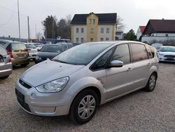 Silber Gebraucht 2008 Ford S-MAX Ambiente Van / Kleinbus | 4.300 € (Etwas zu teuer)