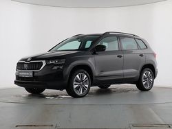 Schwarzmagic perleffekt Gebraucht 2025 Skoda Karoq Tour SUV | 30.889 € (Guter Preis)