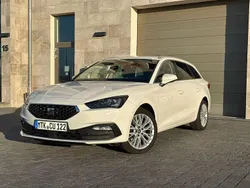 Weiß Gebraucht 2021 Seat Leon XCELLENCE Kombi | 17.800 € (Guter Preis)