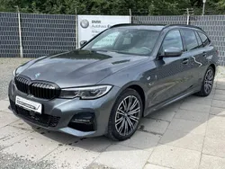 Grau Gebraucht 2022 BMW 330e M Sport Kombi | 33.900 € (Guter Preis)