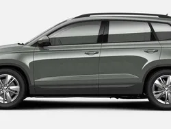 Stahlgrau Neu 2025 Skoda Karoq SUV | 33.990 € (Guter Preis)
